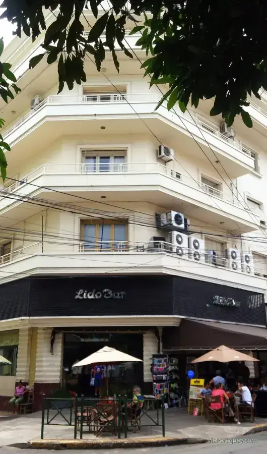 Lido Bar