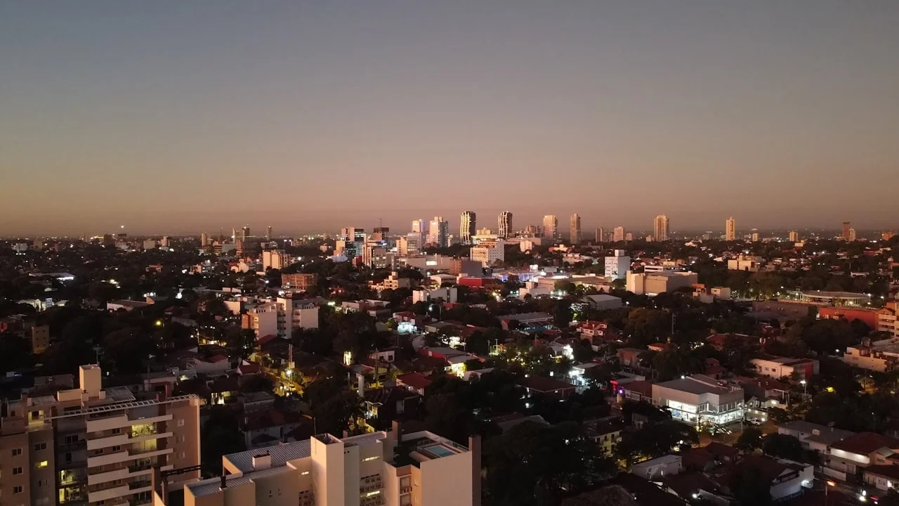 Bairros de Assunção 2026: guia objetivo por tipo, preço e perfil de residente